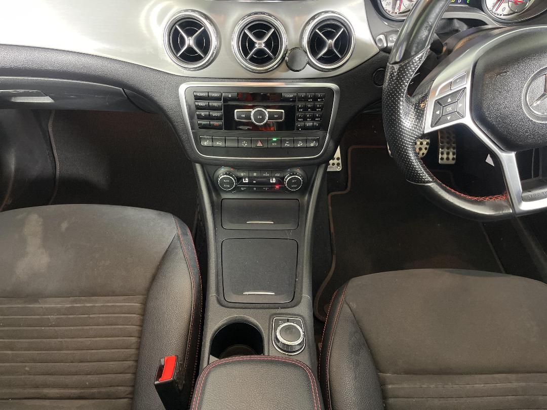 Photo '23' of Mercedes-Benz GLA250 Photo '23' of Mercedes-Benz GLA250