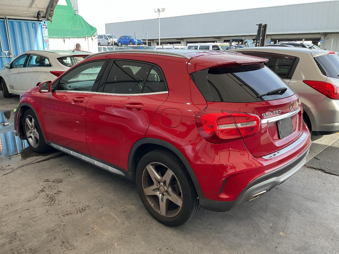 Photo '6' of Mercedes-Benz GLA250 Photo '6' of Mercedes-Benz GLA250