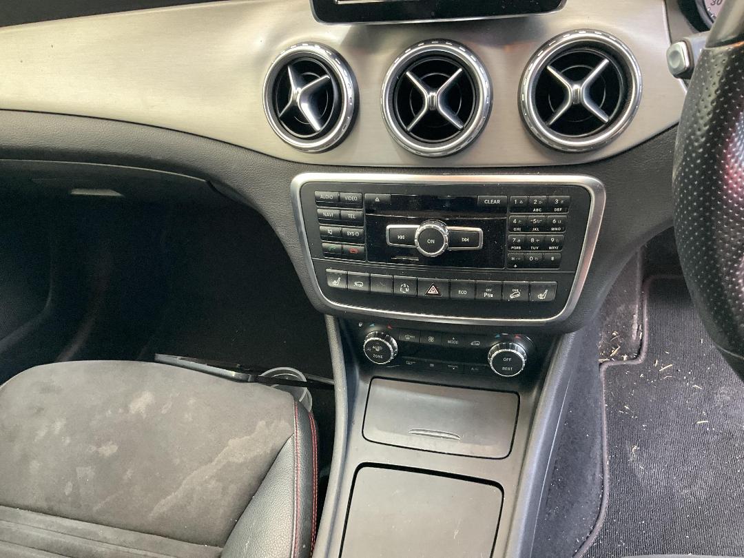 Photo '18' of Mercedes-Benz GLA250 Photo '18' of Mercedes-Benz GLA250