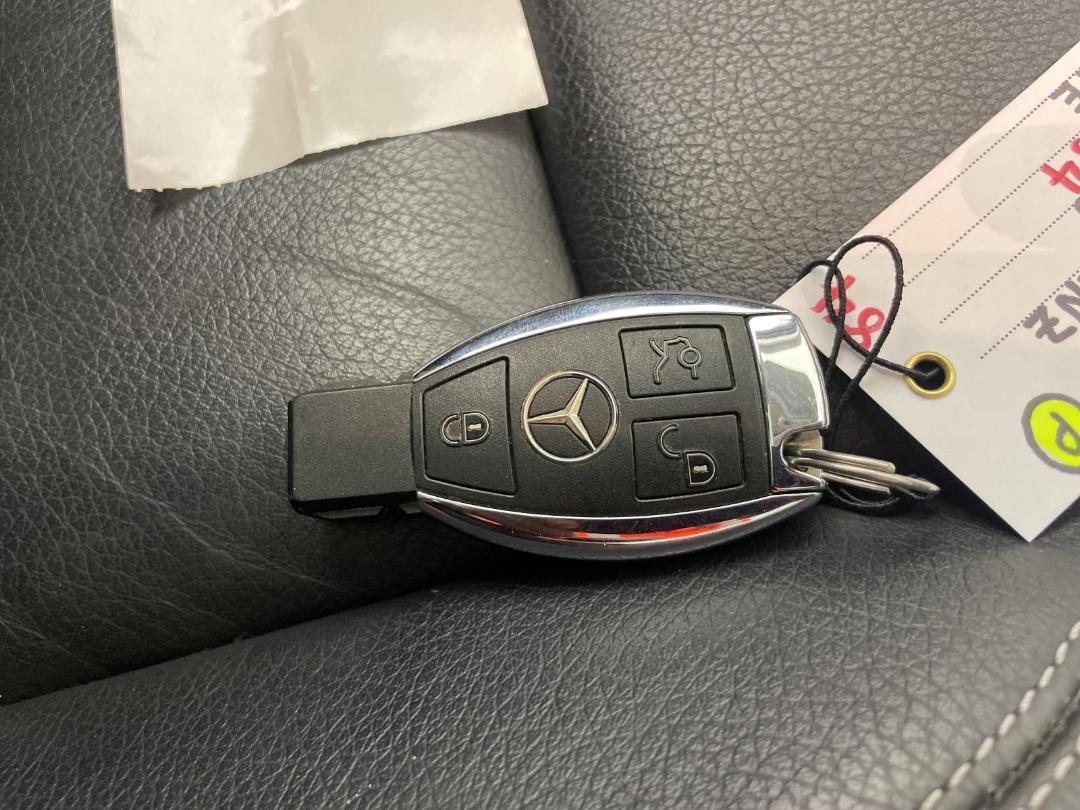 Used MercedesBenz MClass ML 400 2014 North Shore at Turners Cars 26351278 Turners