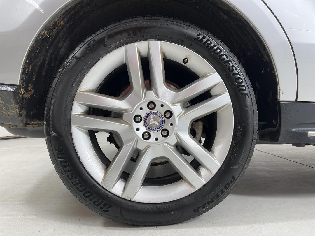 Photo '12' of Mercedes-Benz M-Class