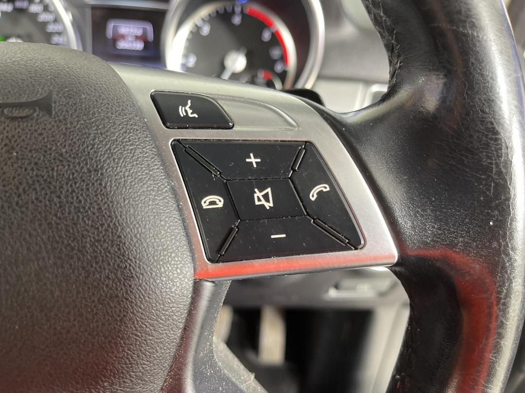 Photo '23' of Mercedes-Benz M-Class