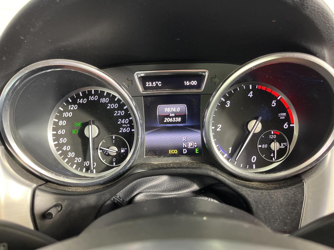 Photo '21' of Mercedes-Benz M-Class