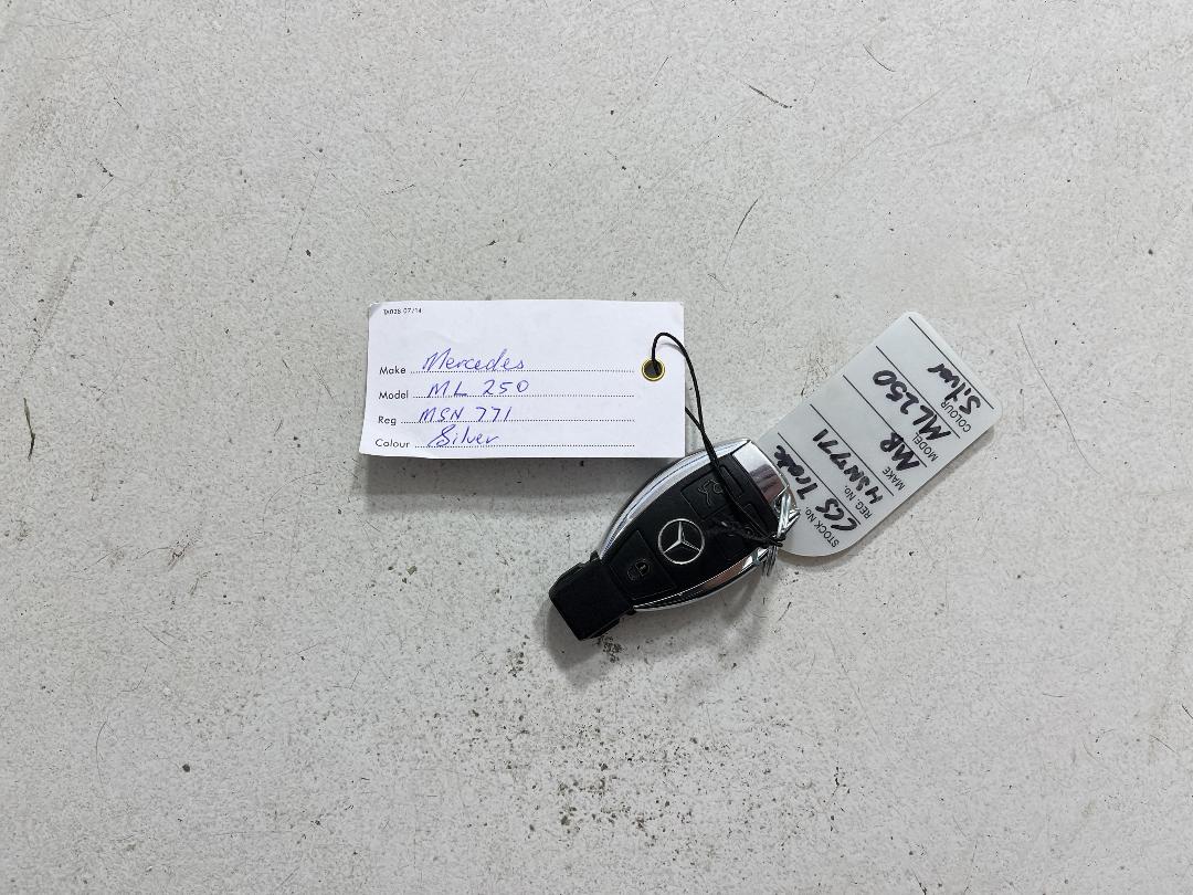 Photo '22' of Mercedes-Benz M-Class