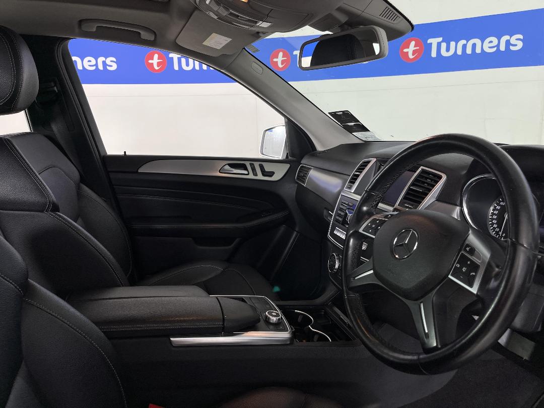 Photo '16' of Mercedes-Benz ML 250