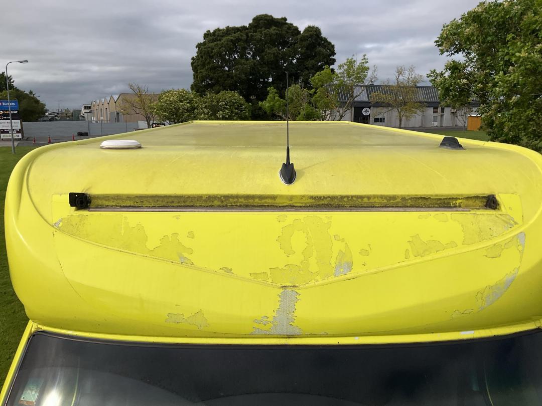 Photo '38' of Mercedes-Benz Sprinter C/C 319 CDI 3665 S Ambulance Photo '38' of Mercedes-Benz Sprinter C/C 319 CDI 3665 S Ambulance