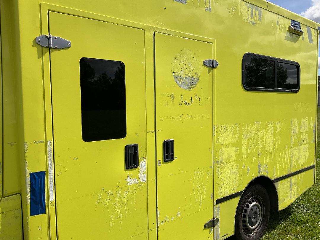 Photo '41' of Mercedes-Benz Sprinter C/C 319 CDI 3665 S Ambulance