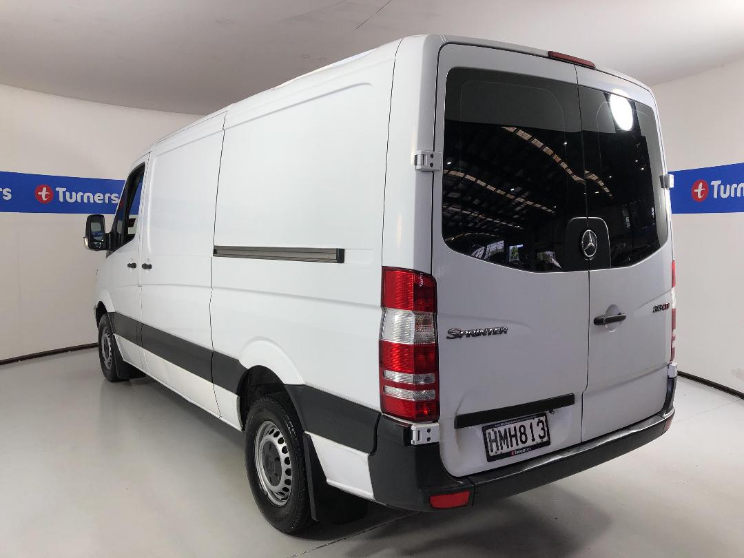 Photo '5' of Mercedes-Benz Sprinter Photo '5' of Mercedes-Benz Sprinter