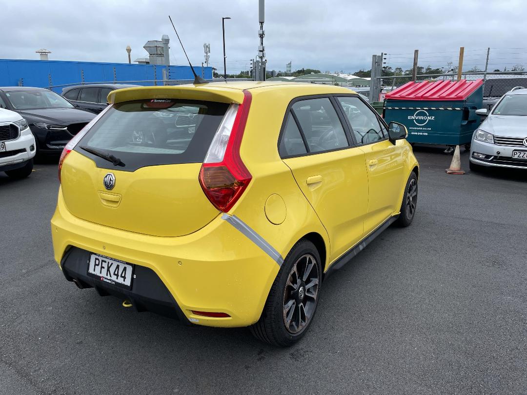 Photo '6' of MG 3 Style