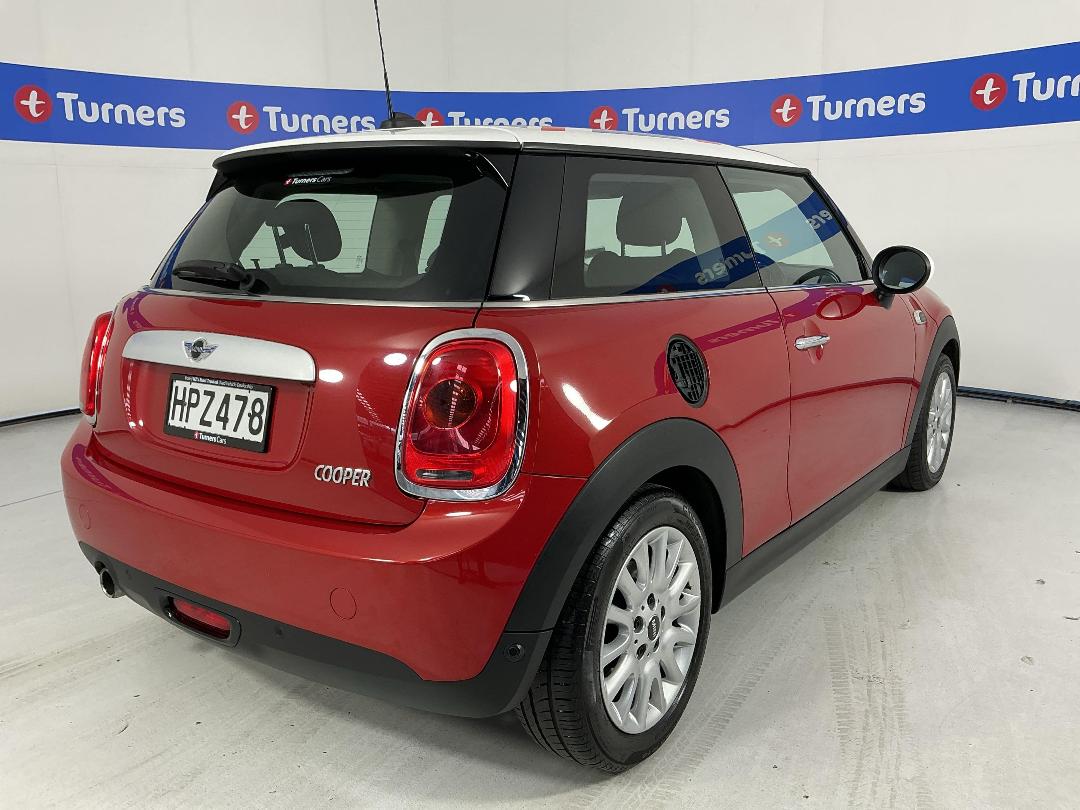 Photo '7' of Mini Hatch