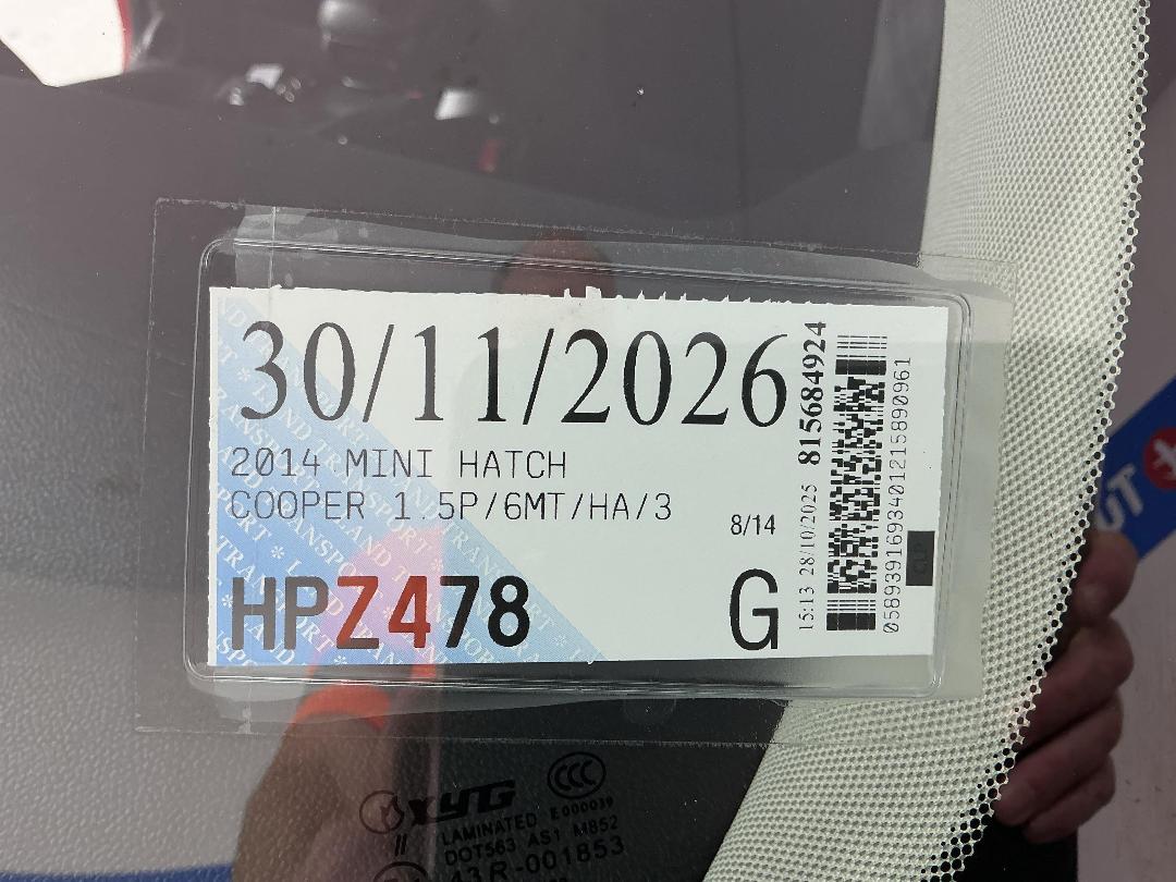 Photo '27' of Mini Hatch