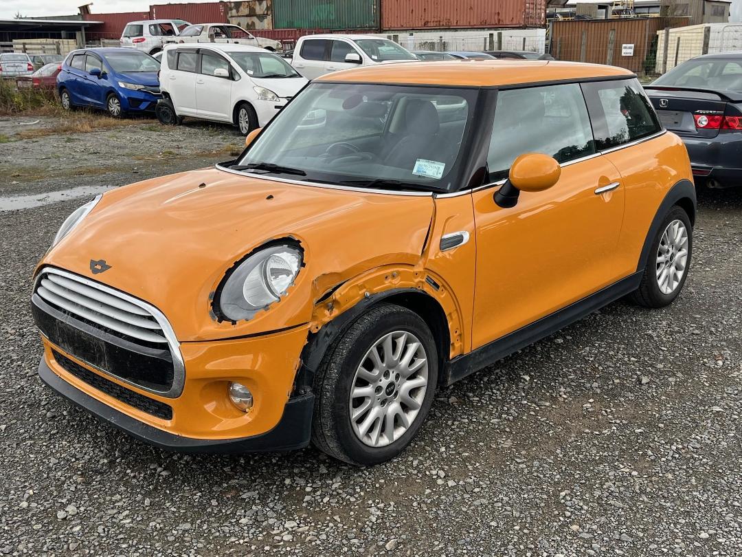 Photo '2' of Mini Hatch Cooper