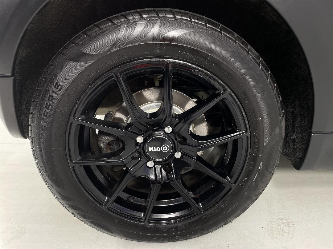 Photo '12' of Mini ONE