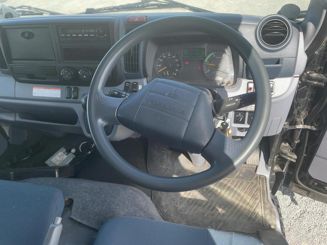 Photo '13' of Mitsubishi Canter Food Truck