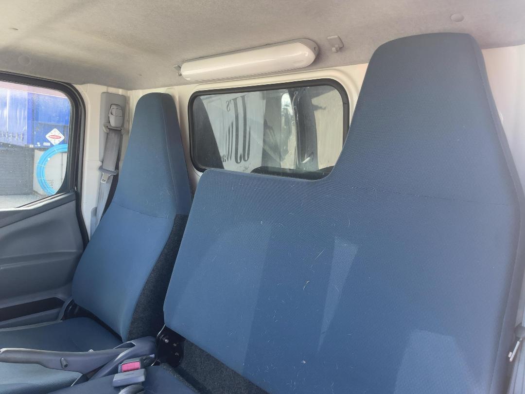 Photo '22' of Mitsubishi Canter Food Truck