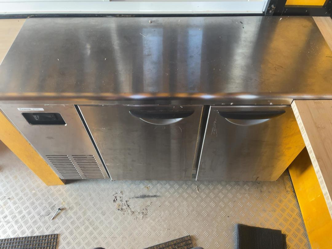 Photo '33' of Mitsubishi Canter Food Truck