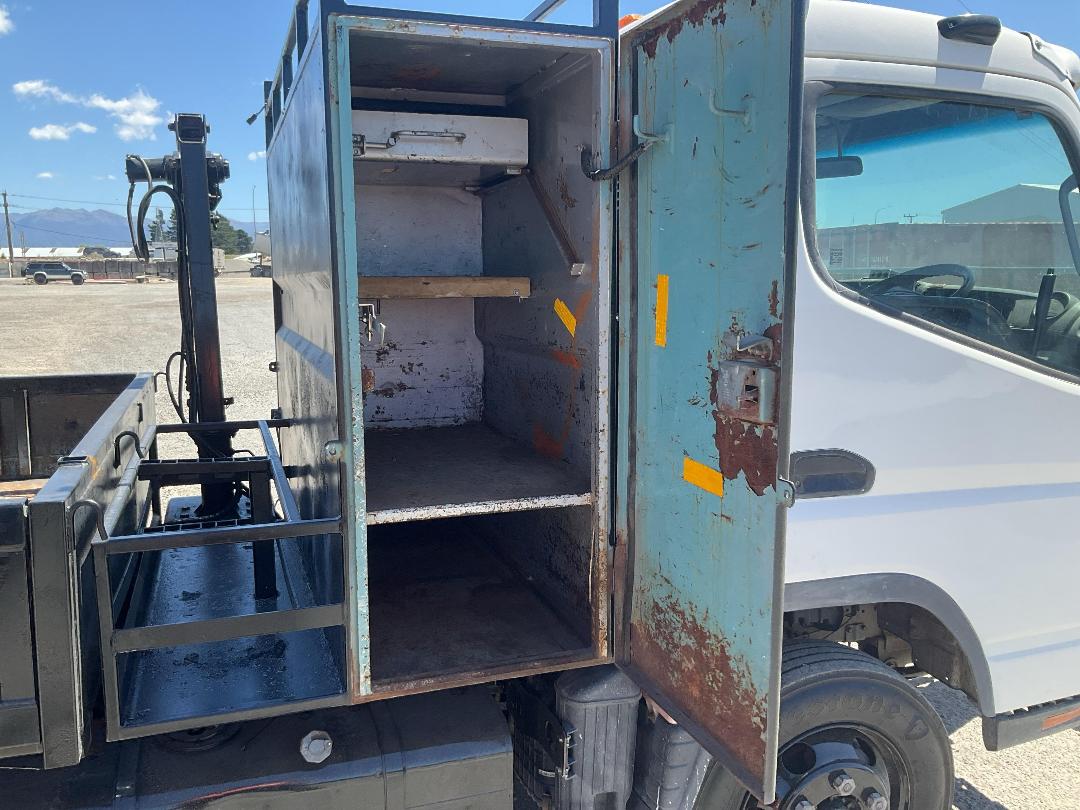 Photo '22' of Mitsubishi Fuso Canter FEC60T1 EURO 5 - 616 Tipper