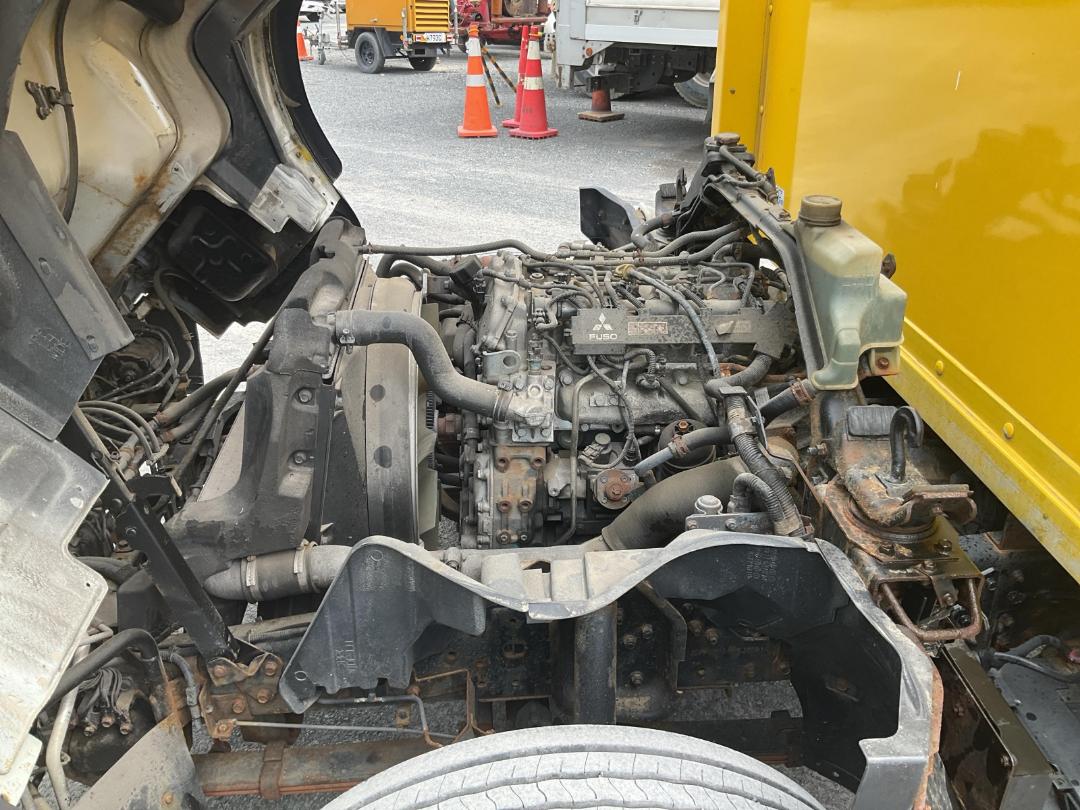 Photo '24' of Mitsubishi Fuso Canter HEV60G2 EURO5 HYBRID Curtainsider