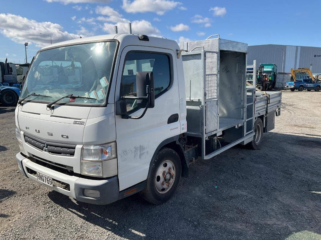 Photo '9' of Mitsubishi Fuso Canter FEB60E2 Euro 5 - 616 Flat Deck