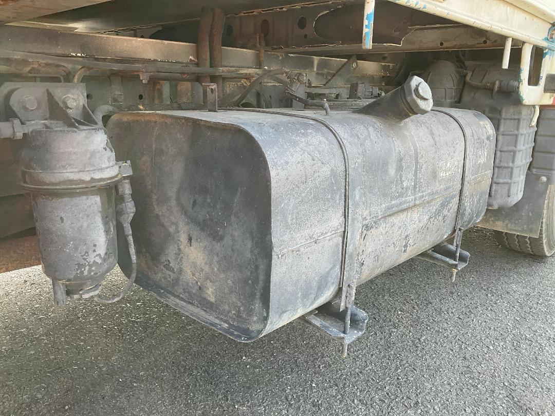 Photo '22' of Mitsubishi Fuso Canter FEA55B1 EURO 5 Flat Deck