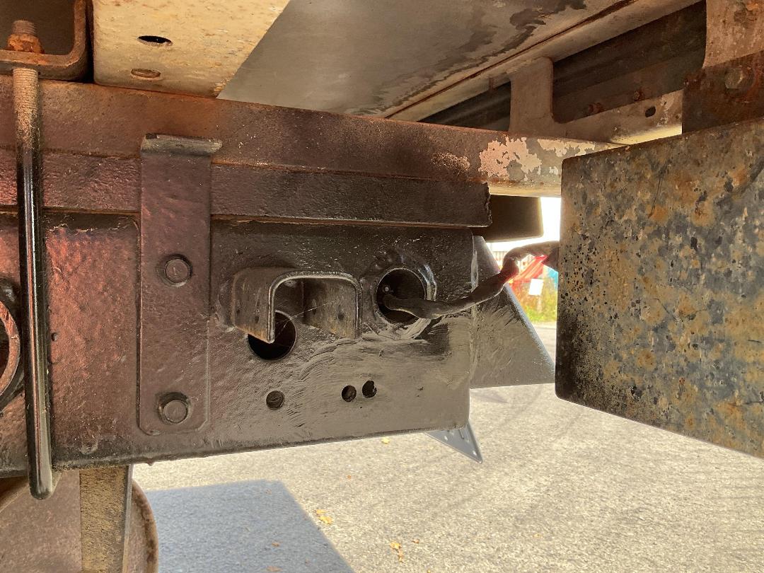 Photo '33' of Mitsubishi Fuso Canter FEA55B1 EURO 5 Flat Deck