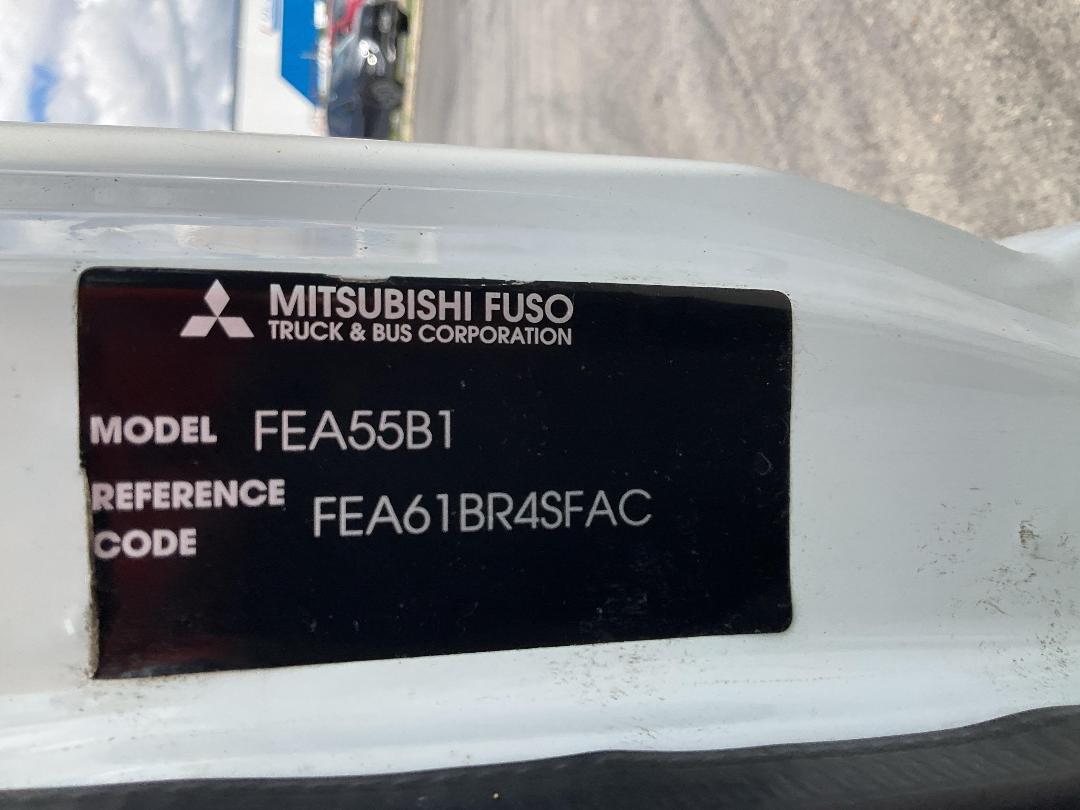 Photo '48' of Mitsubishi Fuso Canter FEA55B1 EURO 5 Flat Deck