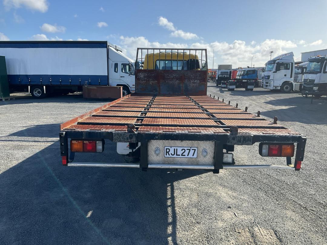 Photo '5' of Mitsubishi Fuso Fighter FK250K9 Flat Deck