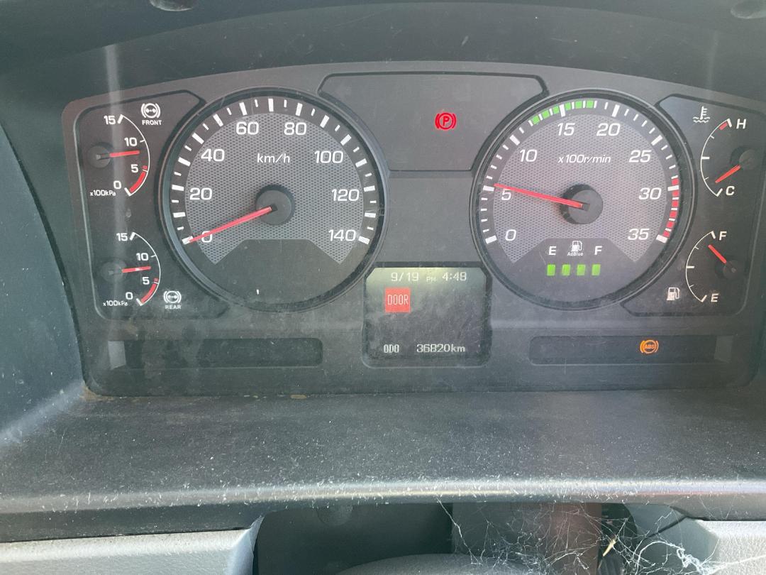 Photo '14' of Mitsubishi Fuso Fighter FK250K9 Flat Deck