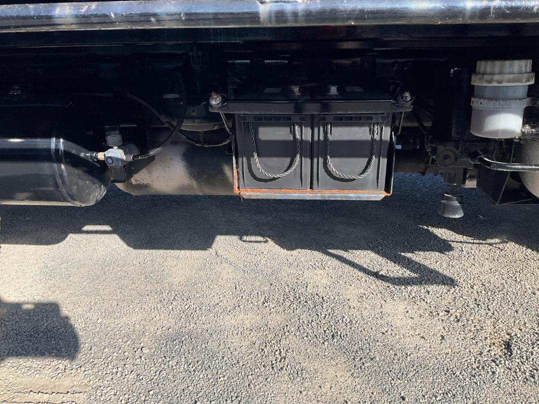 Photo '25' of Mitsubishi Fuso Fighter FK250K9 Flat Deck