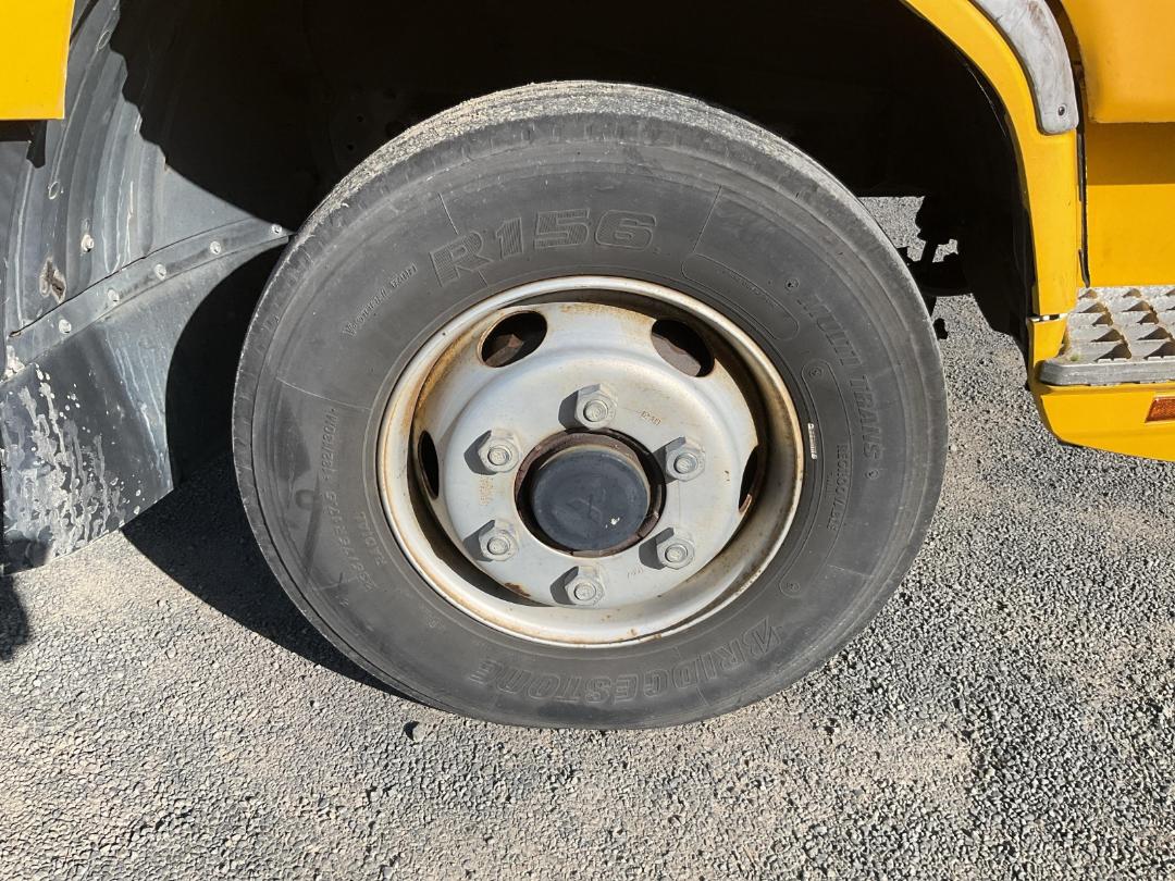 Photo '31' of Mitsubishi Fuso Fighter FK250K9 Flat Deck