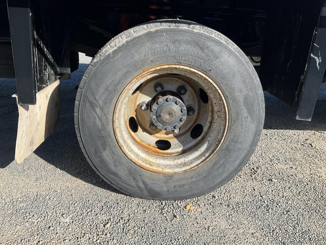 Photo '33' of Mitsubishi Fuso Fighter FK250K9 Flat Deck