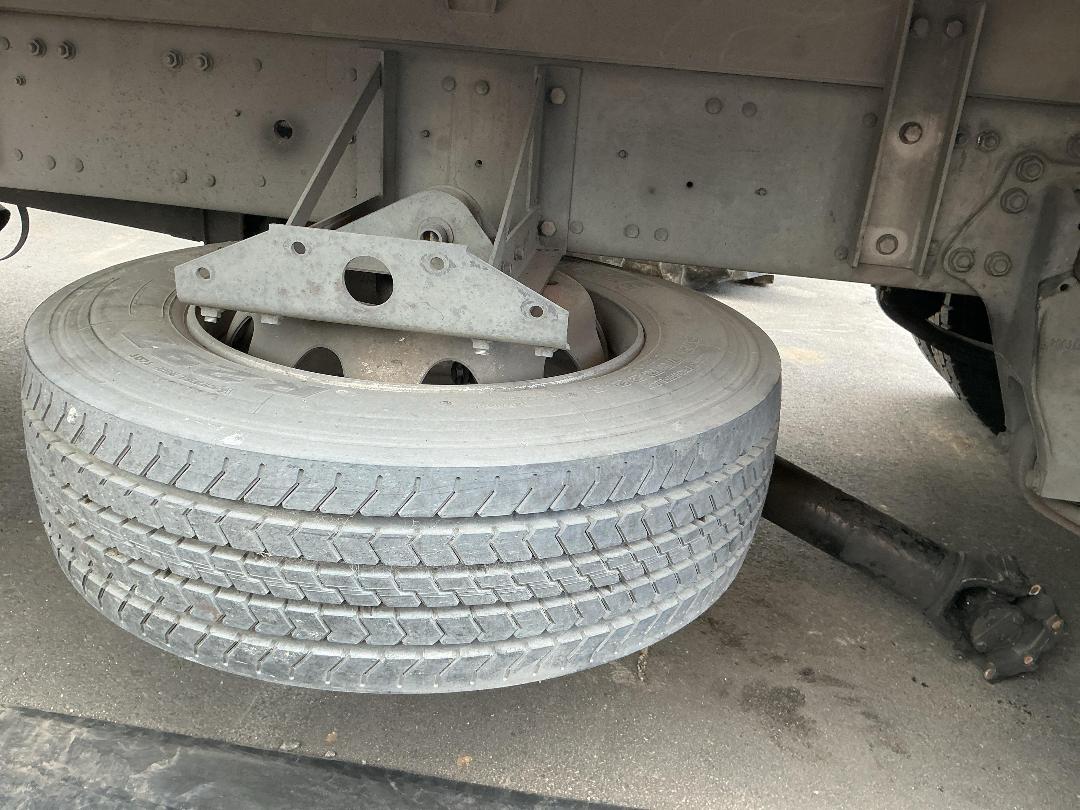 Photo '23' of Mitsubishi Fuso Fighter FU281U8 Box Body