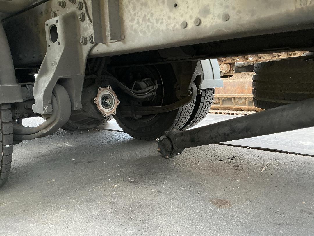 Photo '20' of Mitsubishi Fuso Fighter FU281U8 Box Body