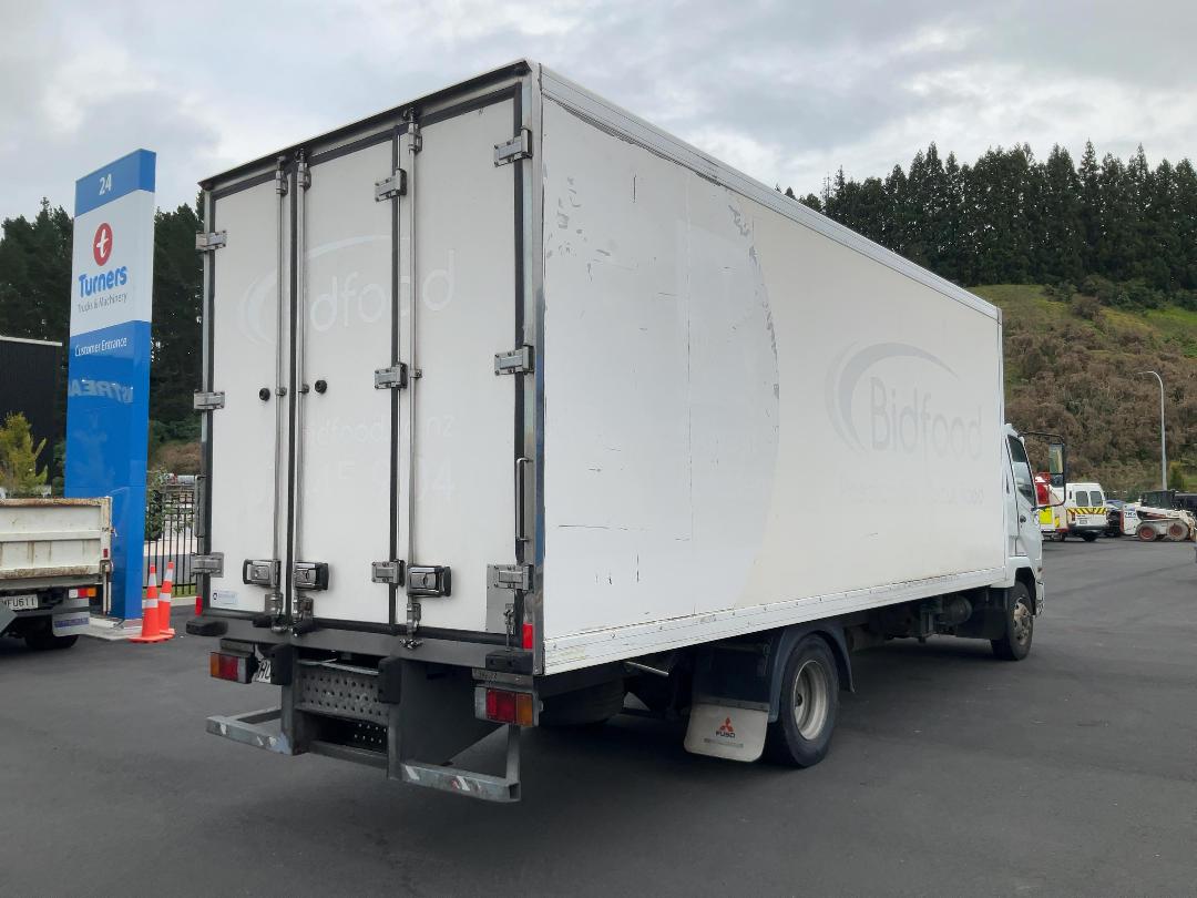 Photo '6' of Mitsubishi Fuso Fighter FK250K8 Box Body