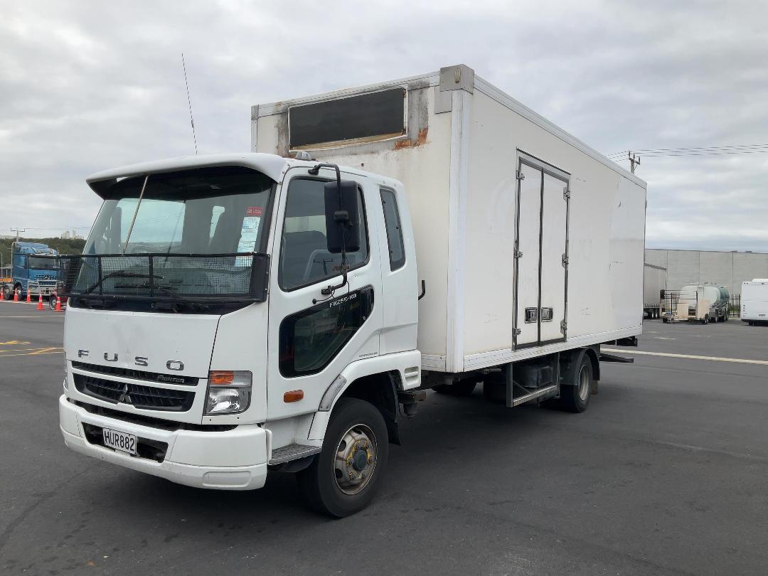 Photo '9' of Mitsubishi Fuso Fighter FK250K8 Box Body