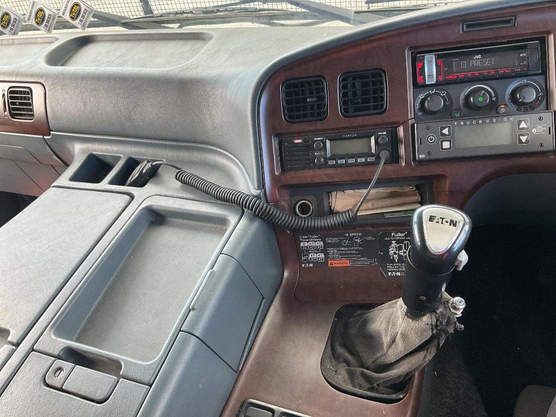 Photo '13' of Mitsubishi Fuso Shogun FS430S8 Curtainsider