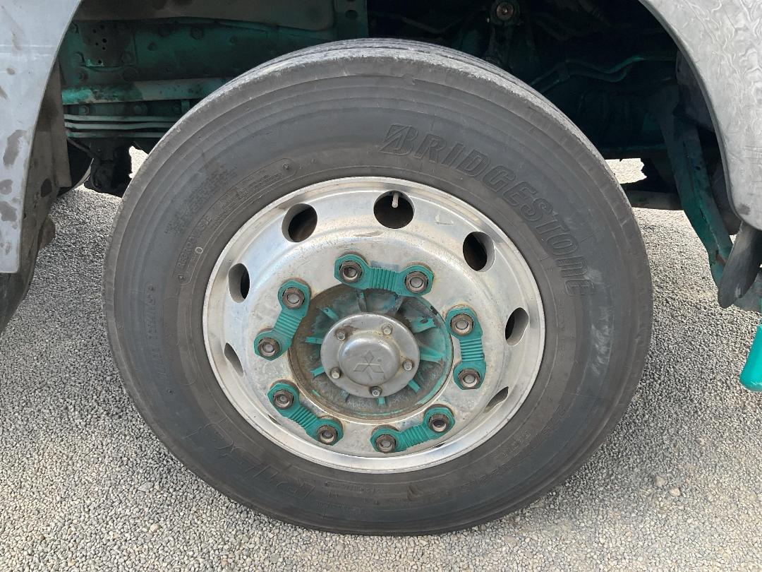 Photo '37' of Mitsubishi Fuso Shogun FS430S8 Curtainsider