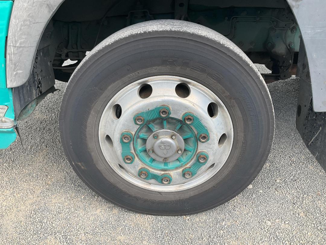 Photo '50' of Mitsubishi Fuso Shogun FS430S8 Curtainsider