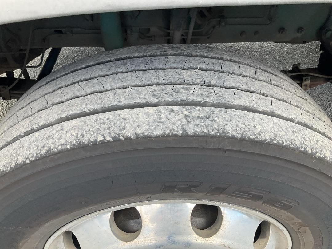 Photo '51' of Mitsubishi Fuso Shogun FS430S8 Curtainsider