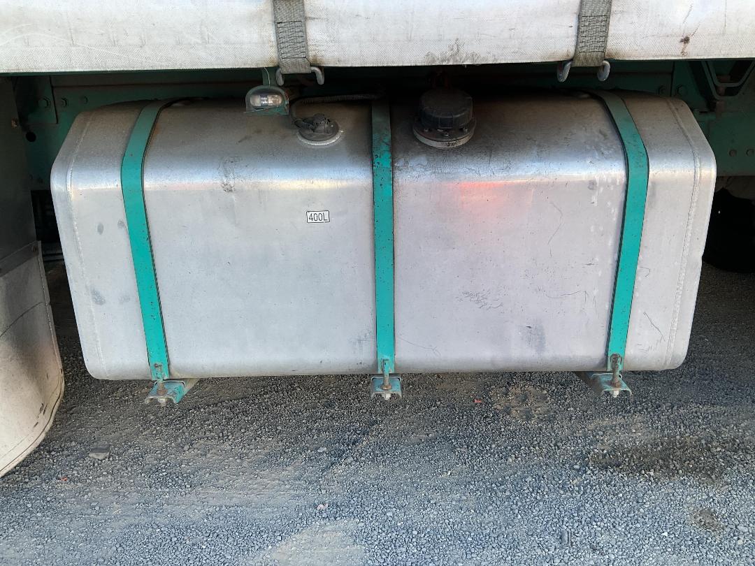 Photo '24' of Mitsubishi Fuso Shogun FS430S8 Curtainsider Photo '24' of Mitsubishi Fuso Shogun FS430S8 Curtainsider