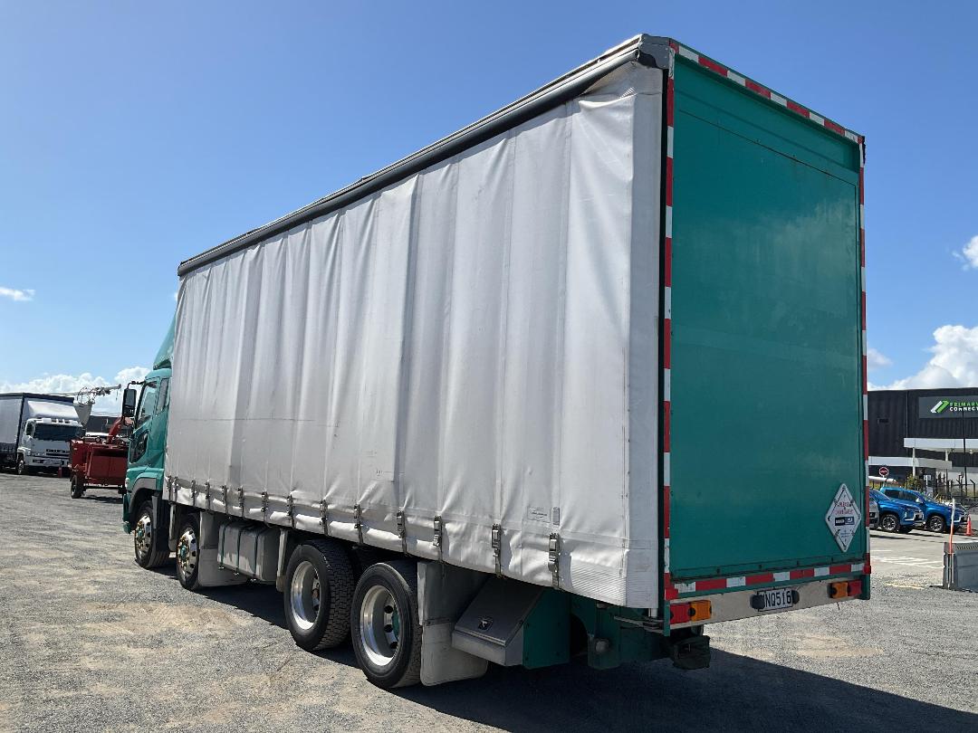 Photo '6' of Mitsubishi Fuso Shogun FS430S8 Curtainsider Photo '6' of Mitsubishi Fuso Shogun FS430S8 Curtainsider