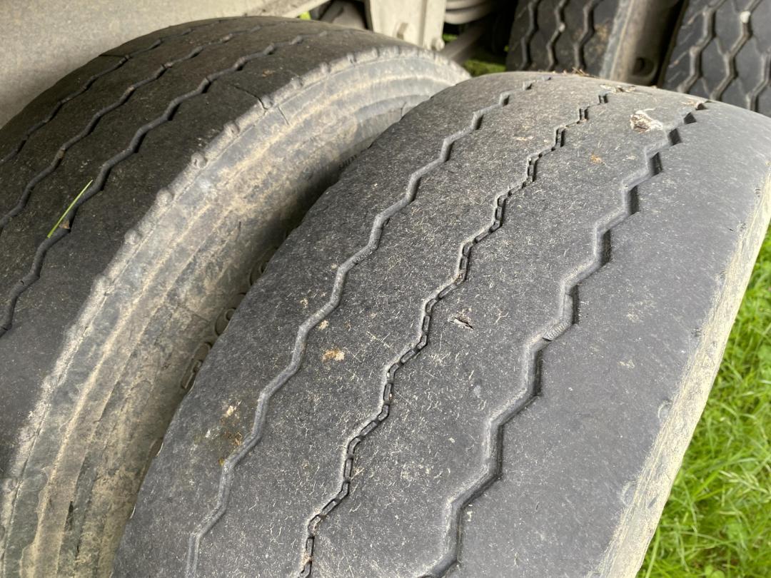 Photo '33' of Mitsubishi Fuso Shogun Tipper