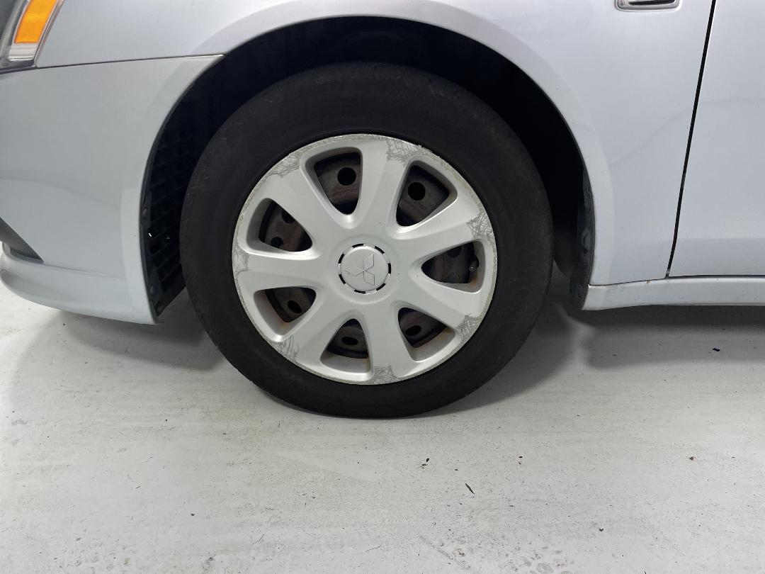 Photo '8' of Mitsubishi Galant Fortis Photo '8' of Mitsubishi Galant Fortis