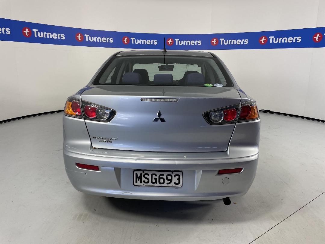 Photo '5' of Mitsubishi Galant Fortis Photo '5' of Mitsubishi Galant Fortis