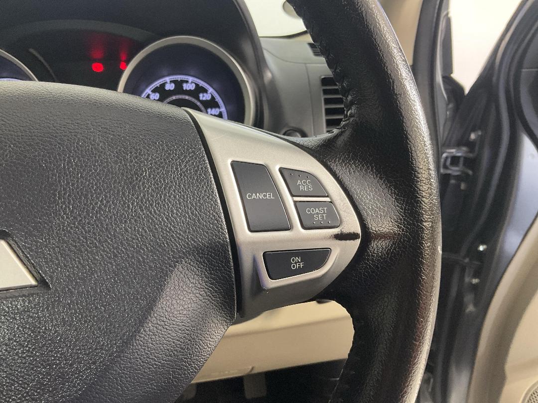 Photo '27' of Mitsubishi Galant Photo '27' of Mitsubishi Galant