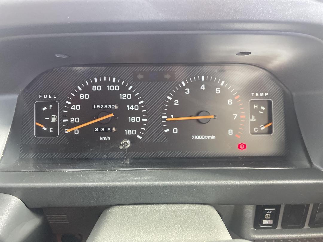 Photo '20' of Mitsubishi L300