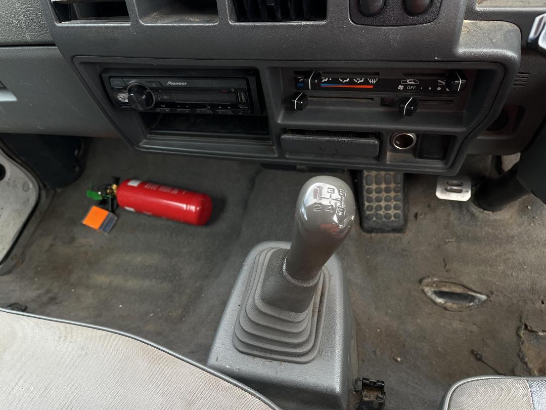 Photo '12' of Mitsubishi L300 SWB