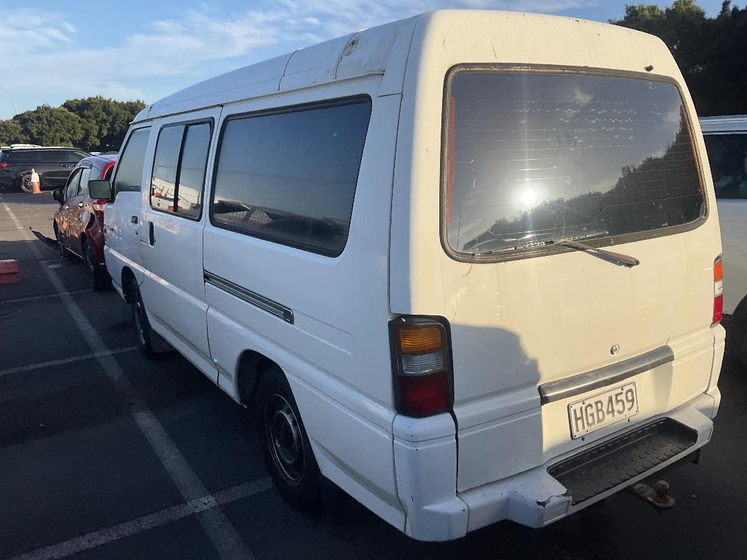 Photo '3' of Mitsubishi L300 LWB