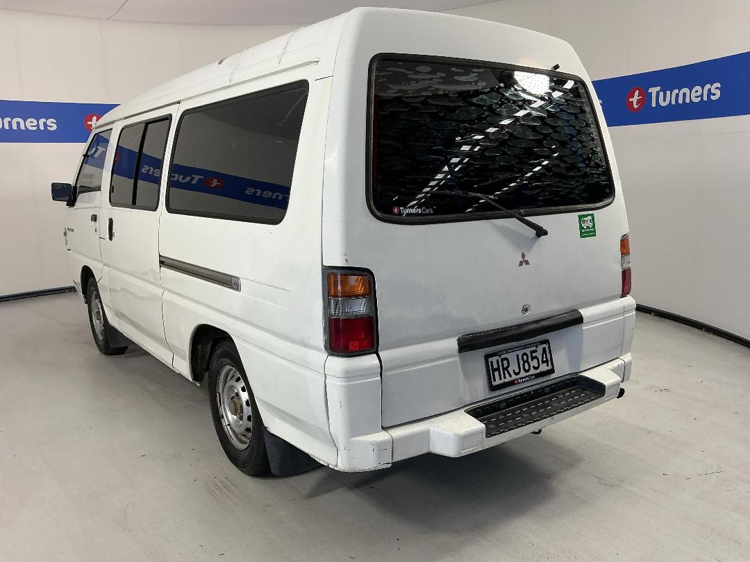 Photo '5' of Mitsubishi L300