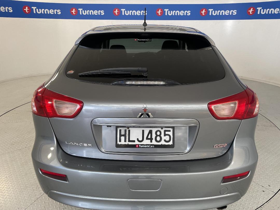 Photo '6' of Mitsubishi Lancer